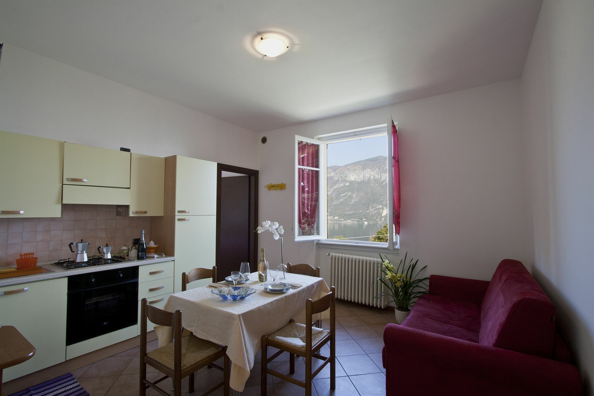 Appartamenti Casa La Rosa Bellagio Eksteriør bilde