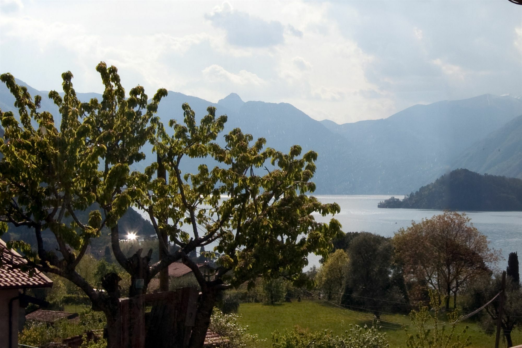 Appartamenti Casa La Rosa Bellagio Eksteriør bilde